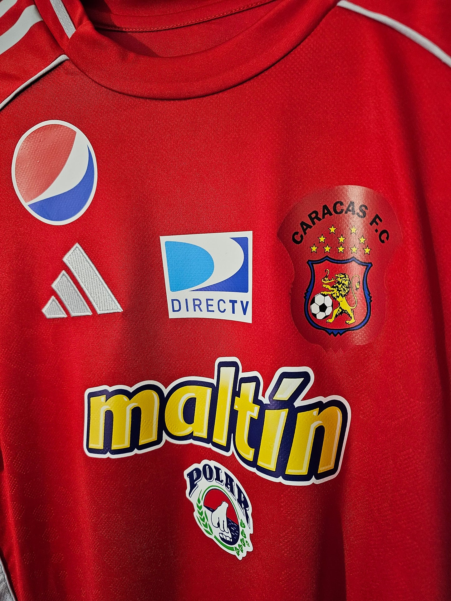 Caracas fc Remake 2010 rayas Grises us. Todos los nombres jugadores disponibles.
